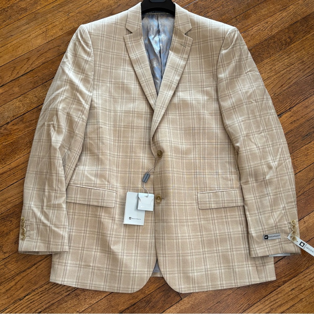 Ivory and Tan Sport Coat NWT 44L